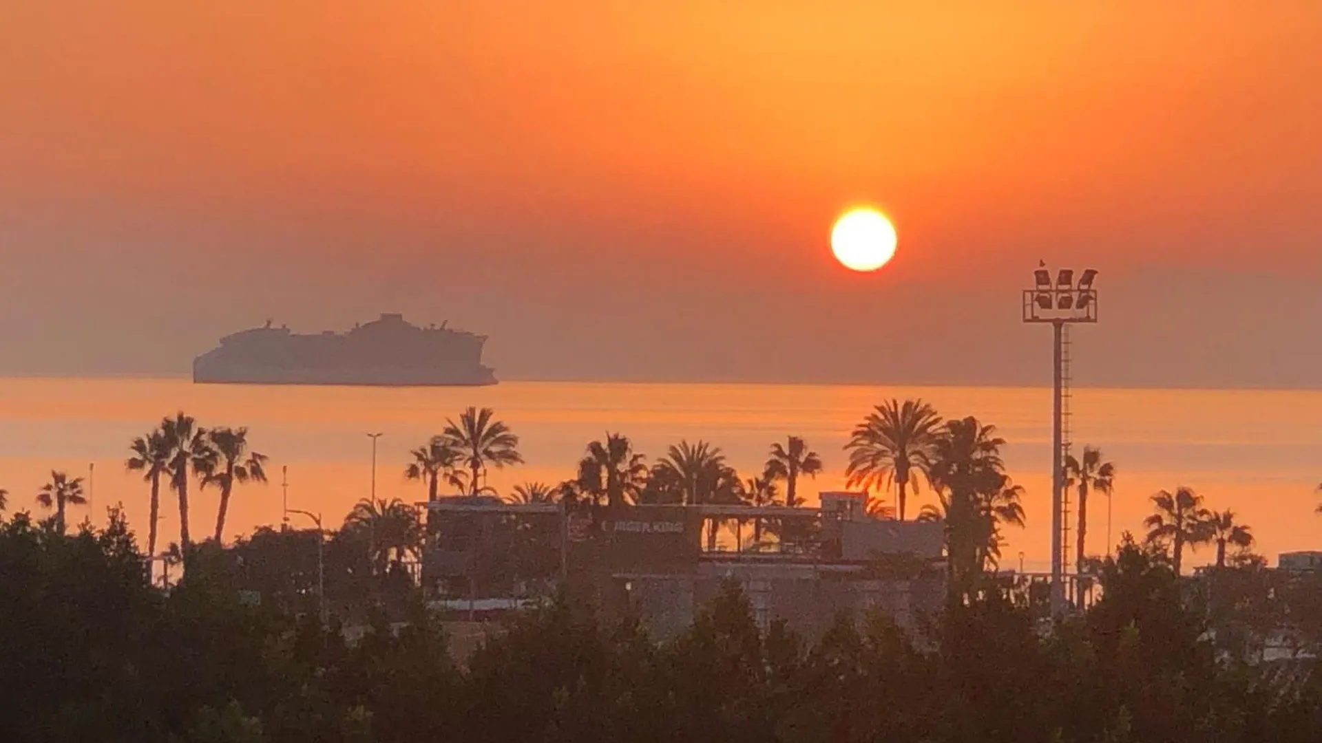 Apartamento Amanecer contacts